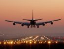 Gatwick-Airport-Reviews-Airplane-Landing-1