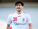 Sardar-Azmoun-in-the-national-team-3