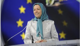 NCRI_President-elect_Maryam_Rajavi_-Villepinte_June_2012